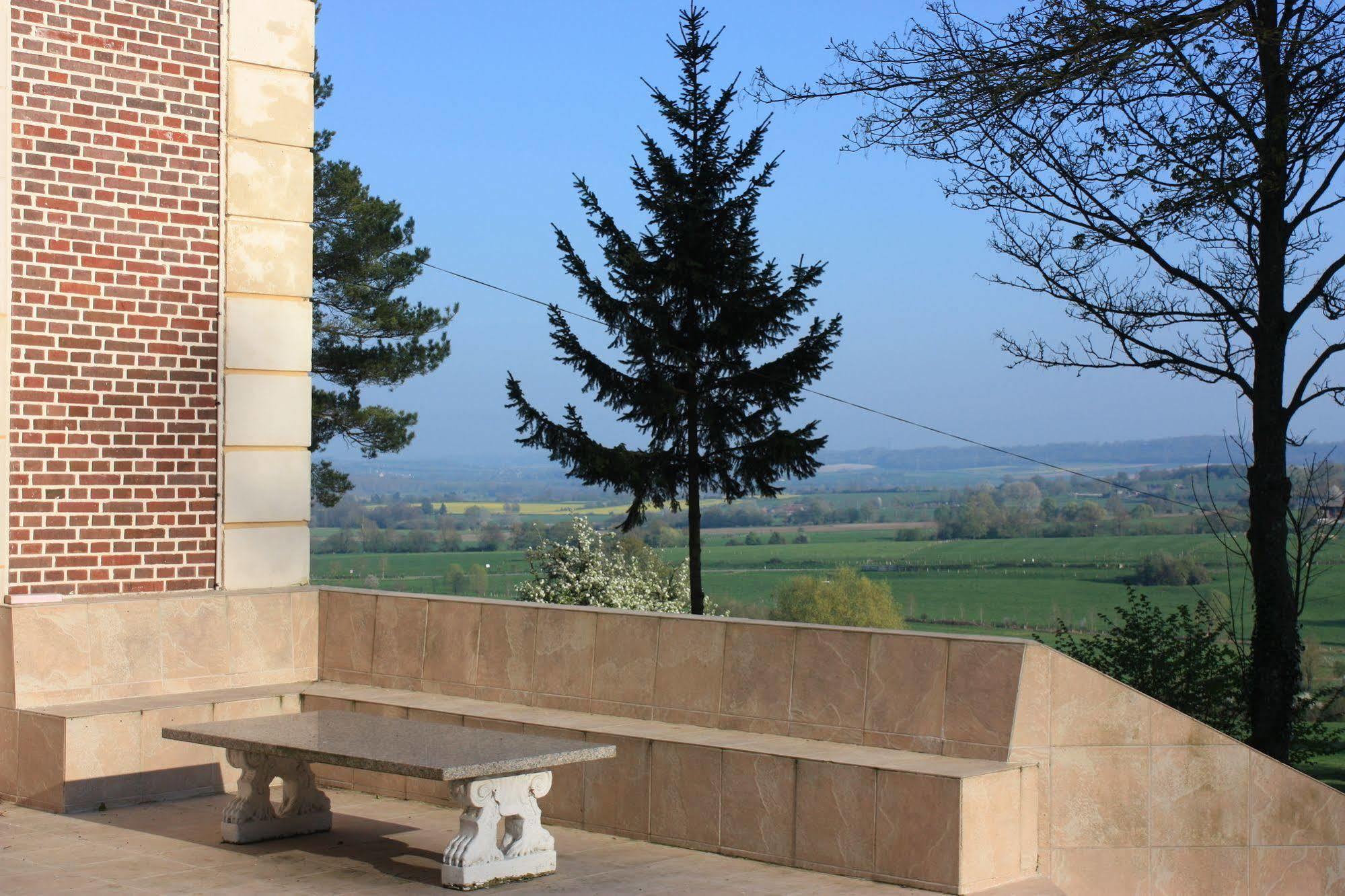 Chateau D'Avesnes - Le Castelet 外观 照片